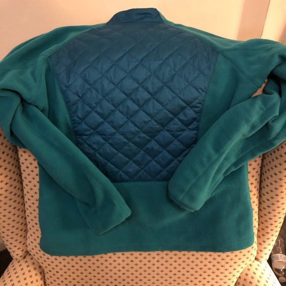 Columbia Light Jacket - Picture 2 of 4